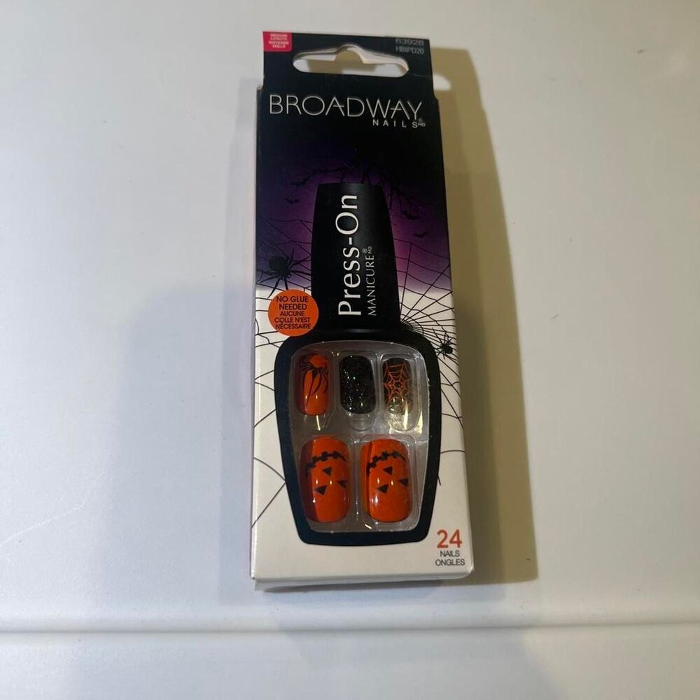 Broadway multi Nails